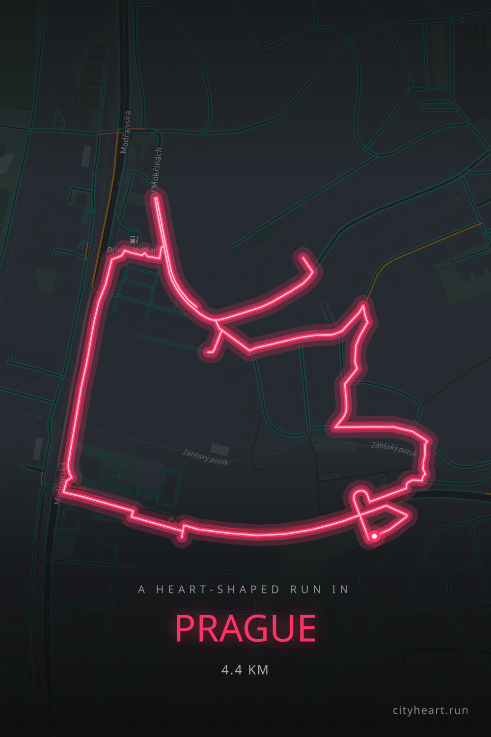 Heart-shaped running route in Prague, 4.5 km — GPS art for Strava